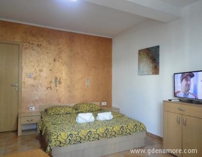 Vila Mare Budva, , ενοικιαζόμενα δωμάτια στο μέρος Budva, Montenegro - 101 (13)